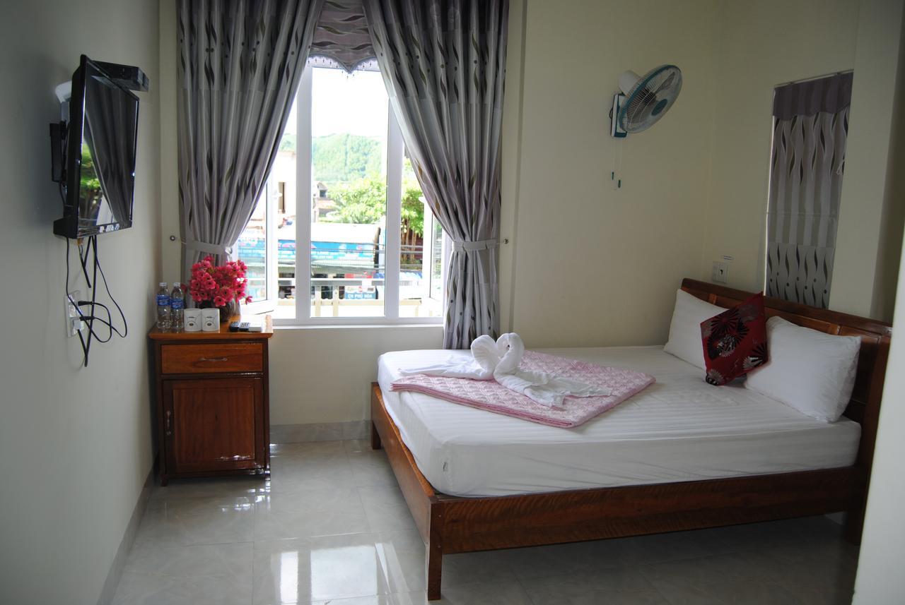Phong Nha Orient Hotel Exterior photo