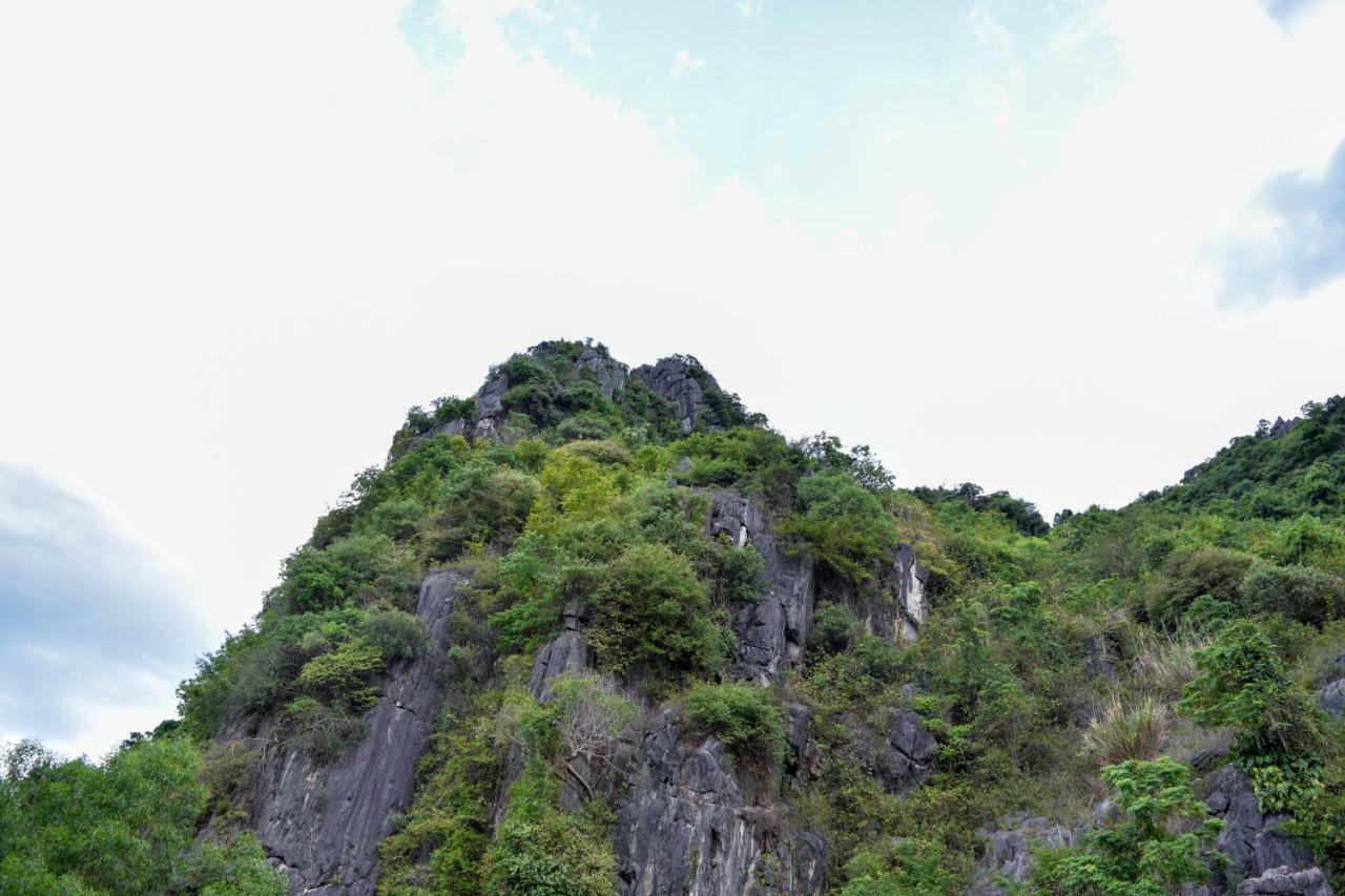 Phong Nha Orient Hotel Exterior photo